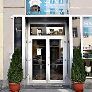 rezervați aici