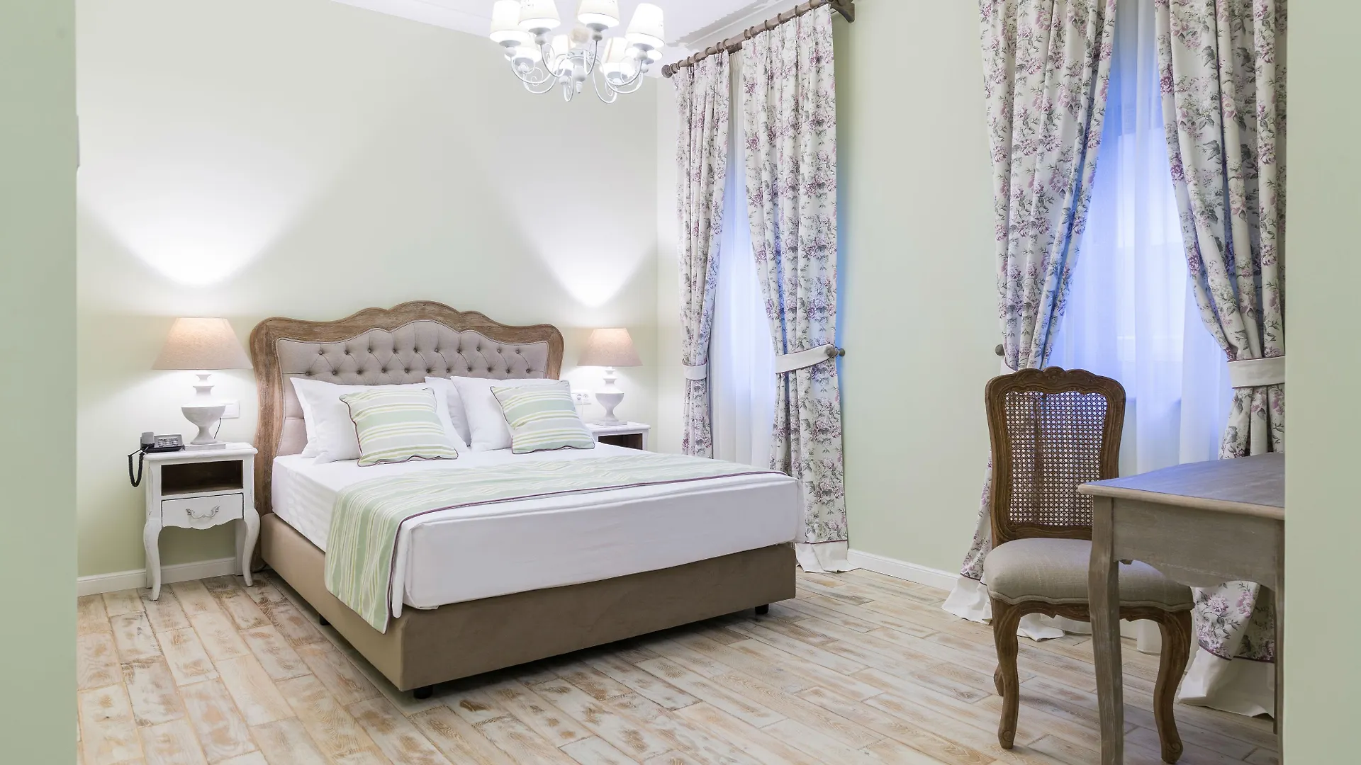 The Mansion Boutique Hotel (Adults Only) Bukarest